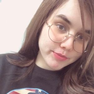 Meet your Posher, Elio